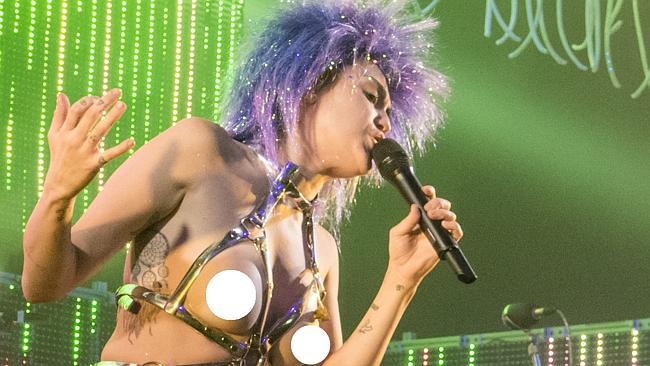 Miley shocks with sexually explicit costume