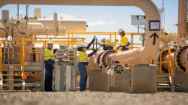 PIPELINE: The Wallumbilla to Gladstone gas pipeline was approved for construction in 1988. Picture: Contributed