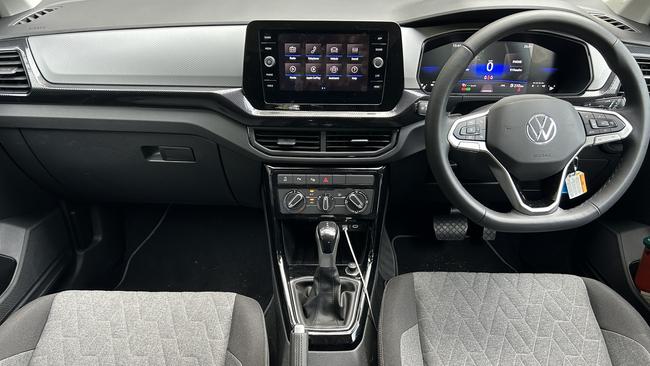 Dials and buttons ensure the cabin functions are not difficult to navigate in the Volkswagen T-Cross 85TSI Life.