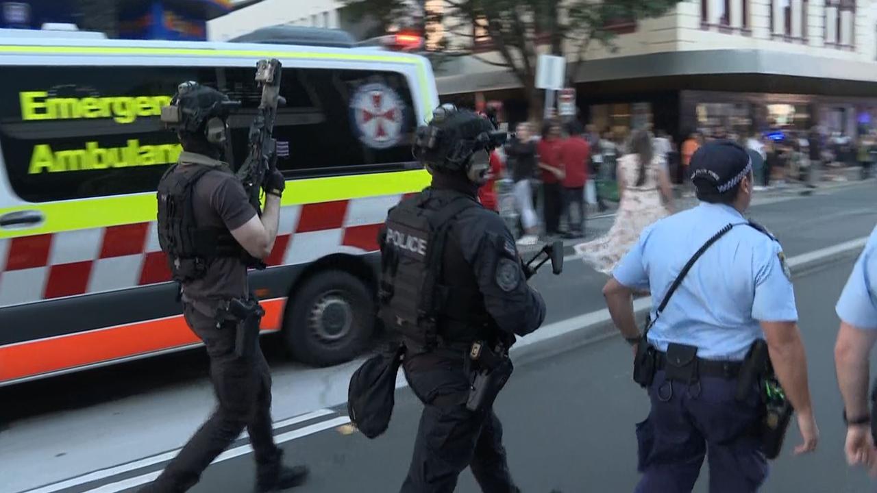 Incident at Bondi Junction Westfields. Reports of people stabbed and Police shooting an offender. MUST CREDIT TNV