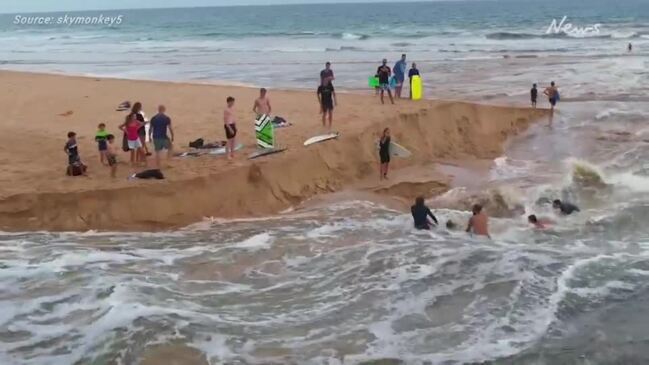 Heroic Sydney lagoon rescue