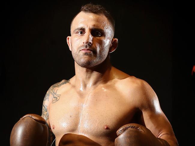 Wollongong fighter Alex Volkanovski is challenging for the UFC featherweight title in Las Vegas in December. Pictured at Hustle Boxing in Kings Cross. Picture: Toby Zerna