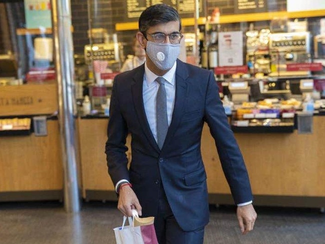 UK Chancellor Rishi Sunak was pictured wearing a mask at a Pret a Manger this week. Picture: Twitter/RishiSunak