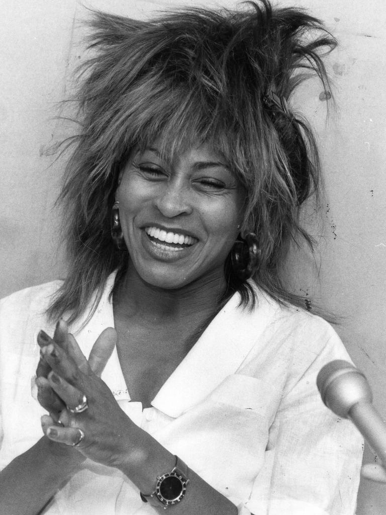 USA singer Tina Turner gives a press conference at Adelaide Airport in December 1984.