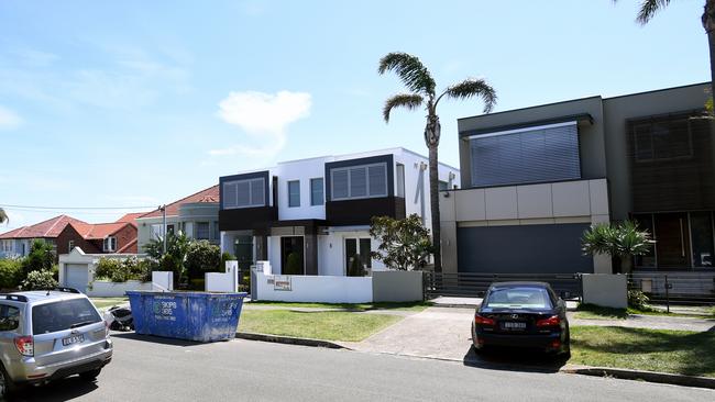 The street where Melissa Caddick was last seen at Dover Heights in Sydney. on November 12. Picture: Joel Carrett/NCA NewsWire