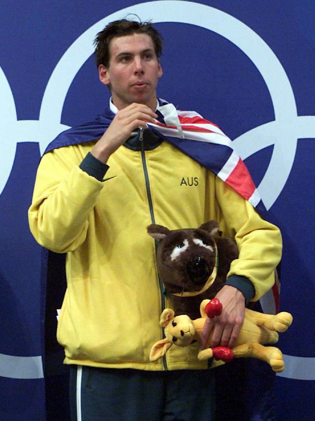 Swimmer Grant Hackett, aged 19, on the podium following Sydney 2000 Olympic Games 1500 final 23/09/00. Pic Gregg Porteous.