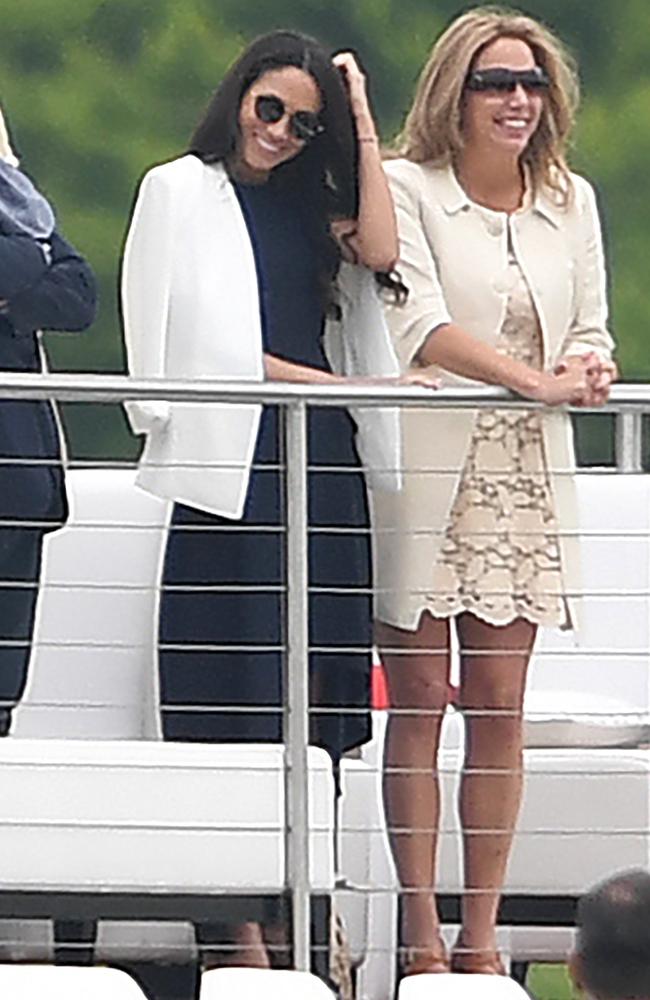 They’re really official now, and looked like ‘an absolute picture of happiness’.