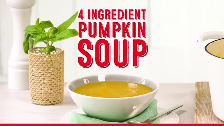 4-ingredient pumpkin soup