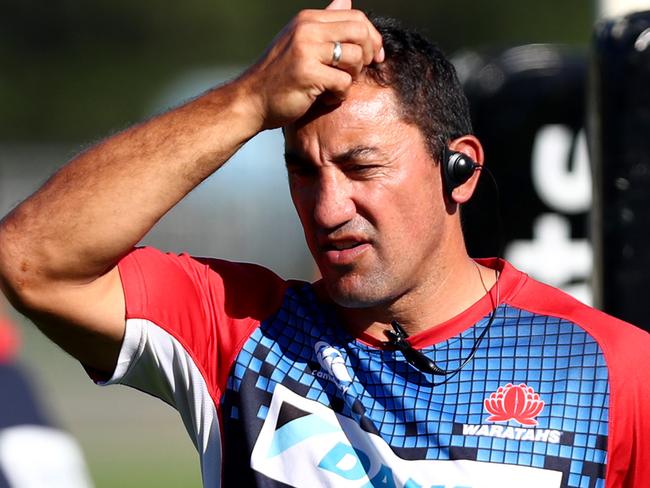 Daryl Gibson watches his forwards scrummage during the Waratahs training session at  Bus Loop Oval, Moore Park . Picture : Gregg Porteous