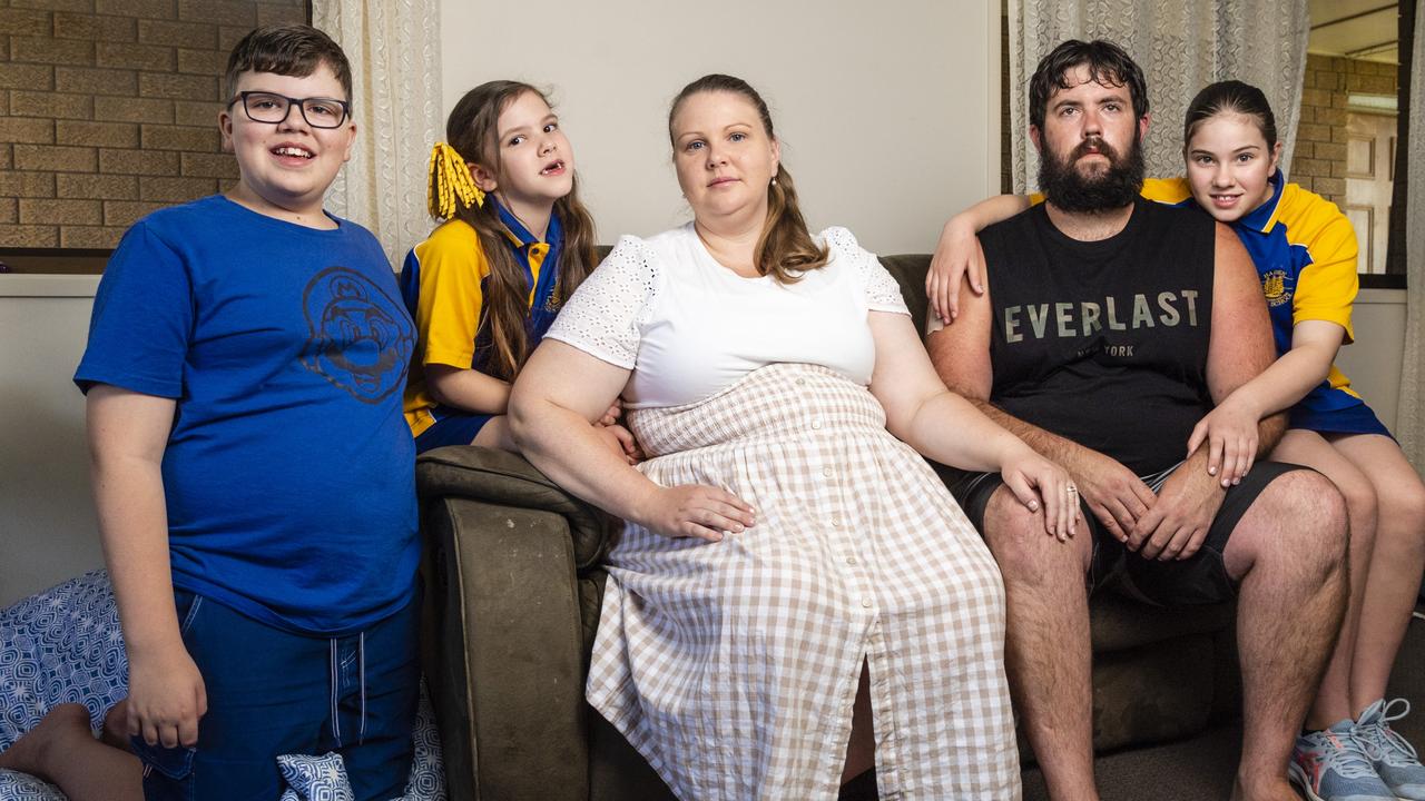 Elissa and Daniel Gooderham with their children (youngest to oldest) Violet, Mia and Sammy Gooderham in their rental home outside of Oakey, Wednesday, December 7, 2022. Picture: Kevin Farmer