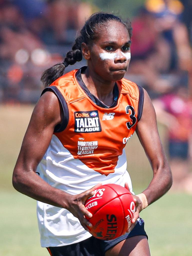 Marika Carlton playing for the NT Talent Academy. Picture: Celina Whan / AFLNT Media