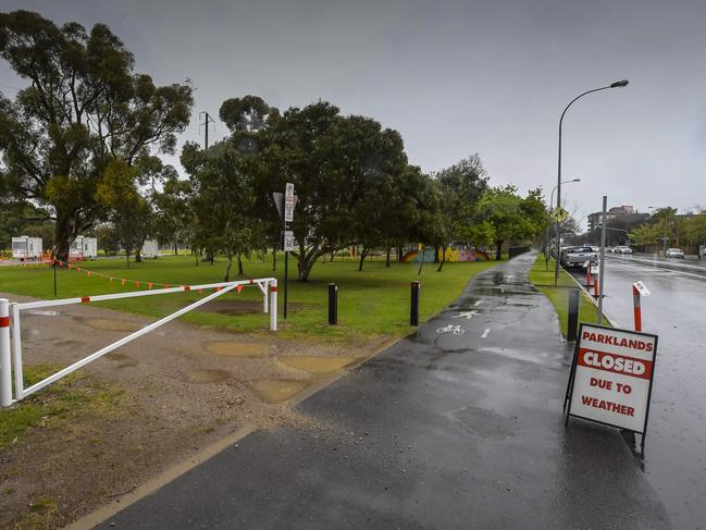 ADELAIDE, AUSTRALIA - NewsWire Photos SEPTEMBER 07 2023: ADELAIDE ROYALSHOW. Park 21W (entry from South Terrace) has been closed due to flooding from excess rain. Picture: NCA NewsWire / Roy VanDerVegt