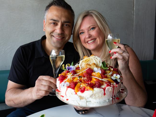 400 Gradi's Johnny Di Francesco and Pav Queen's Nerida McPherson. Picture: Lisa Pignataro