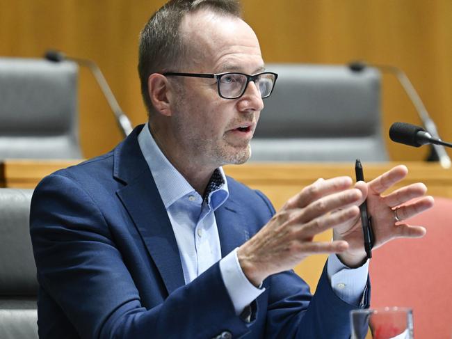 CANBERRA, AUSTRALIA  - NewsWire Photos - February 24 2025: Senator David Shoebridge during the Legal and Constitutional Affairs Estimates at Parliament House in Canberra. Picture: NewsWire / Martin Ollman