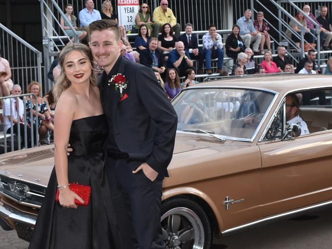 MEGA GALLERY: 200+ photos of every Gympie region formal 2021