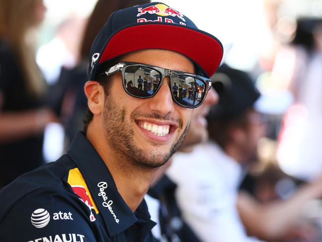 Daniel best sale ricciardo sunglasses