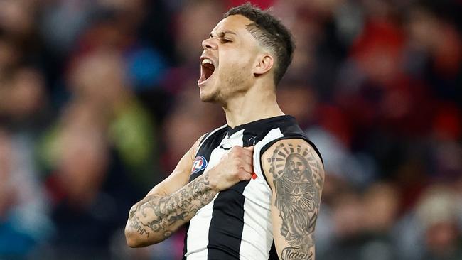 MELBOURNE, AUSTRALIA - SEPTEMBER 07: Bobby Hill of the Magpies celebrates a goal during the 2023 AFL First Qualifying Final match between the Collingwood Magpies and the Melbourne Demons at Melbourne Cricket Ground on September 07, 2023 in Melbourne, Australia. (Photo by Michael Willson/AFL Photos via Getty Images)