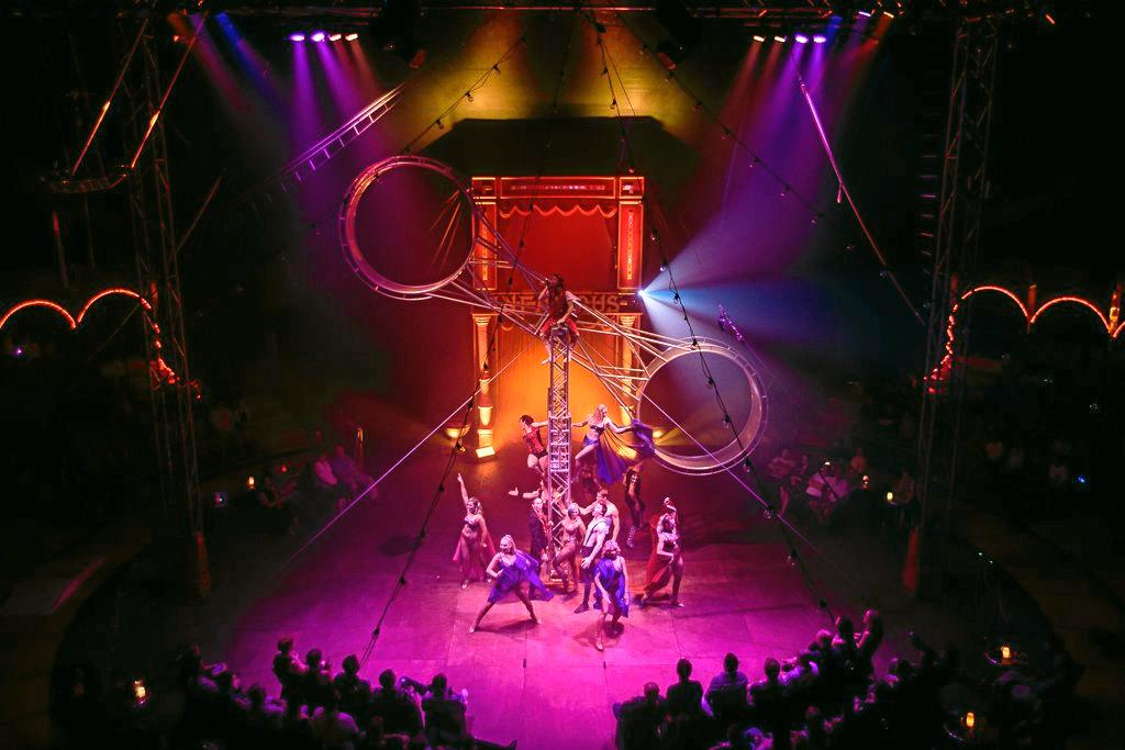 Show Time Travelling Circus Arrives In Whitsundays The Courier Mail