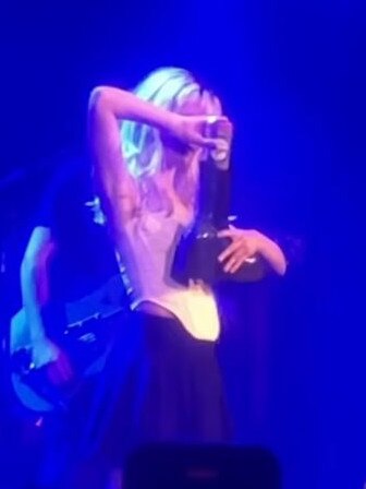 Maisie Peters did a shoey at her Sydney concert to the delight of the crowd.