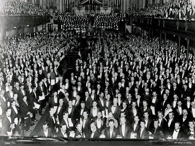 Special Communication of Grand Lodge at Town Hall, Sydney on December 17, 1918.