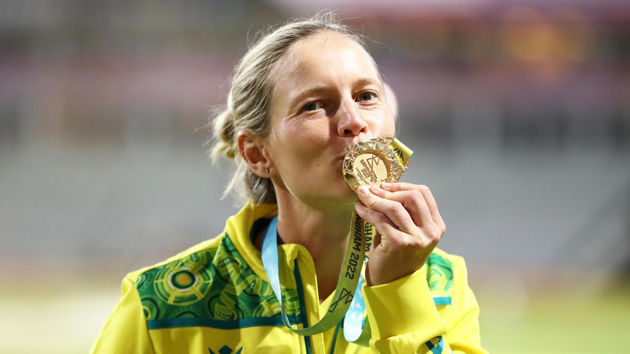 Meg Lanning with the first gold medal for T20 cricket. Picture: Ryan Pierse/Getty Images