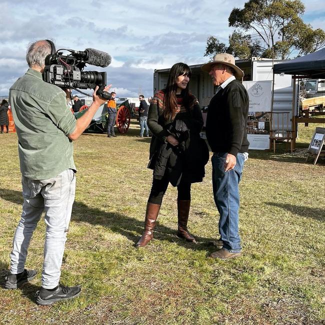 Karen Miles chats to a local during filming for ABC TV series Grand Designs Transformations at the Oatlands Heritage and Bullock Festival. Picture: Karen Miles/Instagram