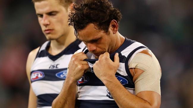 A dejected Steve Motlop laments the Cats’ preliminary final loss to Sydney. Picture: Getty Images