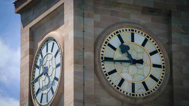 NCA NEWSWIRE BRISBANE AUSTRALIA 18/09/2023A generic photo of the Brisbane Town Hall Clock , daylight saving.Picture: Glenn Campbell/NcaNewsWire