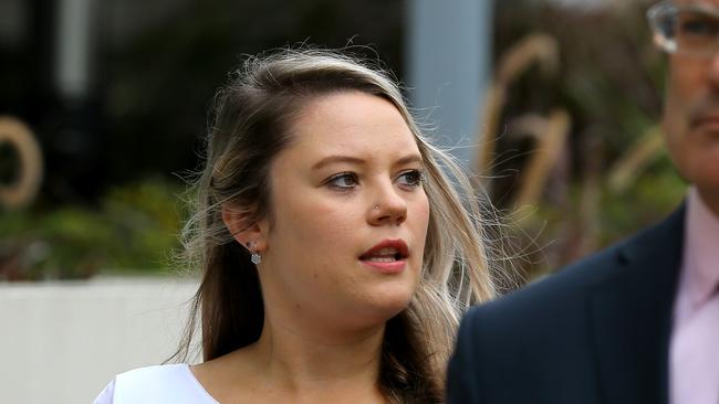 Amy Crisp arrives for the inquest into the Dreamworld disaster at the Magistrates Court at Southport on the Gold Coast, Wednesday, June 27, 2018. (AAP Image/David Clark)