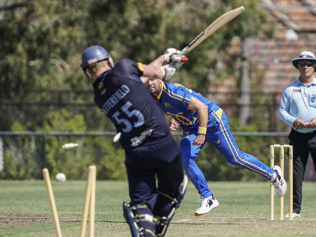 VSDCA cricket: Ormond v Brighton. Ormond bowler Rodney Bird. Picture: Valeriu Campan