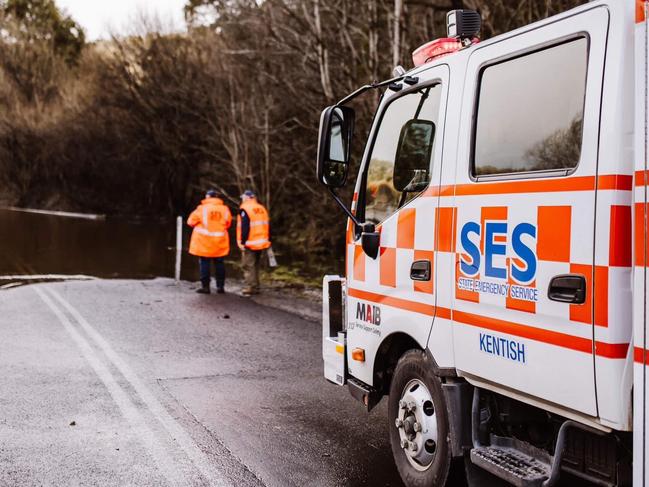 Tasmania SES crews during wild weather event across the state on August 31. Picture: Tas SES