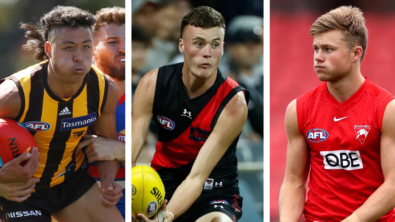 Round 12 AFL teams: Paddy Dow returns, Bulldogs axe three as Stefan Martin  back