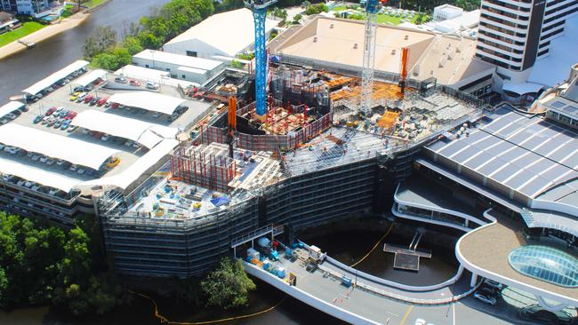 Construction at the Star this week as the podium of the Dorsett tower is completed and the central tower begins to rise.