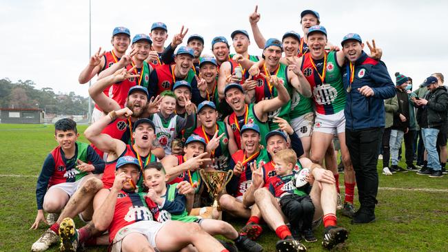 OHA celebrate after winning the 2021 Old Scholars grand final. Picture: Sam Volker