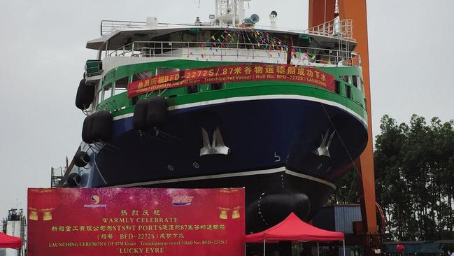 T-port’s new transhipment vessel is launched in China.