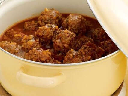 Retro recipe 1: Porcupine meatballs.