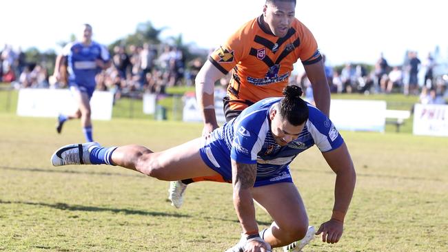 Tugun Seahawks (blue) vs. Southport Tigers at Tugun. A Grade. Samui Latu scoring a try. 6 June 2021 Tugun Picture by Richard Gosling