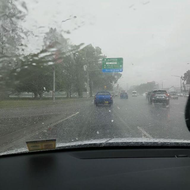 AU NSW:    'Marble Size' Hailstones Fall on Penrith During Sydney Summer Storm   February 17