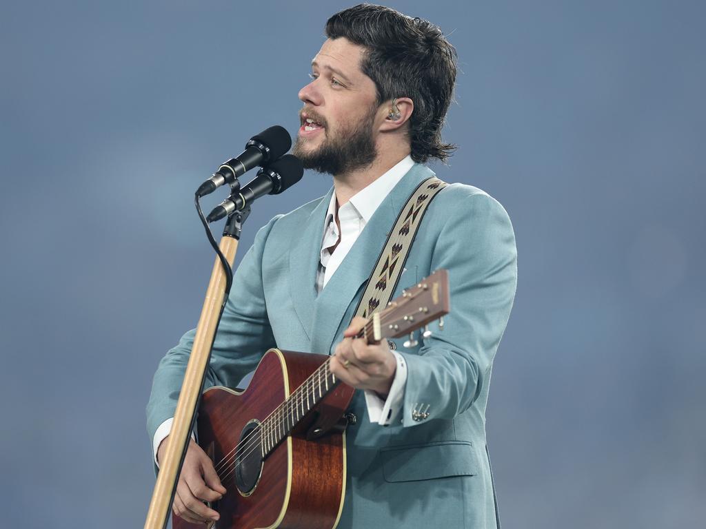 Dylan Wright put a country spin on the national anthem before State of Origin Game 1. Picture: Cameron Spencer/Getty Images)