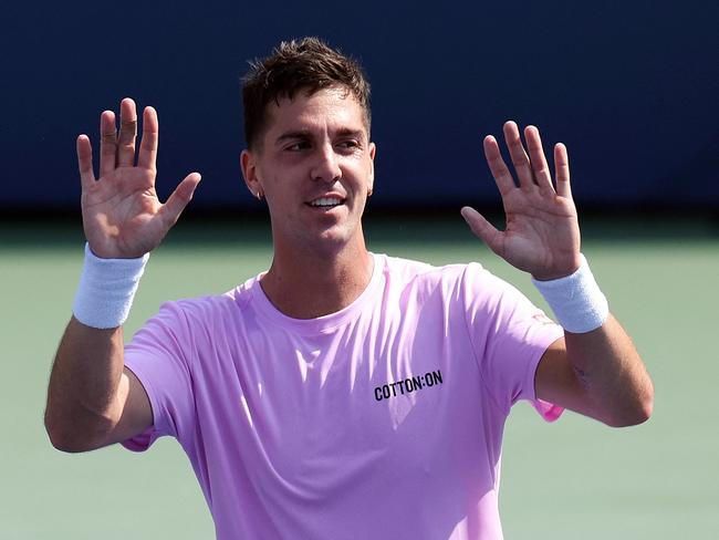 NEW YORK, NEW YORK - AUGUST 27: Thanasi Kokkinakis of Australia reacts against Stefanos Tsitsipas of Greece during their Men's Singles First Round match on Day Two of the 2024 US Open at the USTA Billie Jean King National Tennis Center on August 27, 2024 in the Flushing neighborhood of the Queens borough of New York City.   Luke Hales/Getty Images/AFP (Photo by Luke Hales / GETTY IMAGES NORTH AMERICA / Getty Images via AFP)