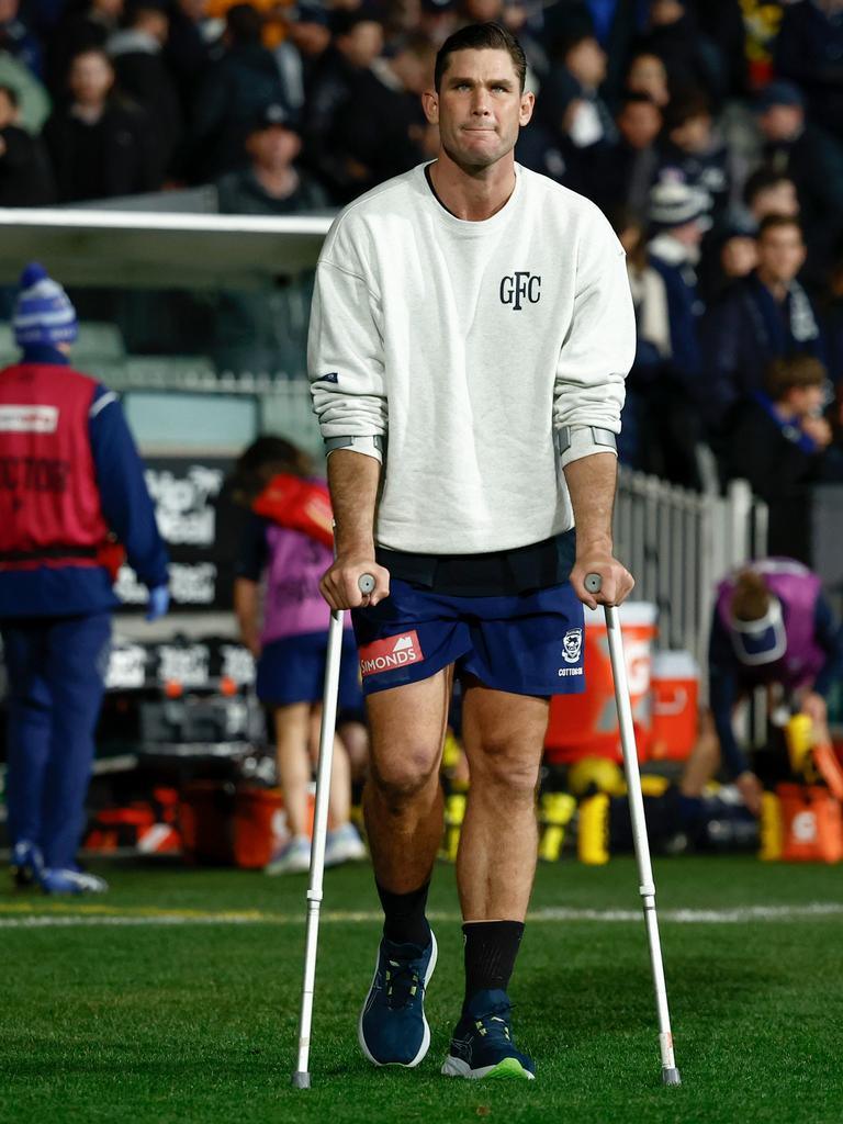Hawkins on crutches post-game. (Photo by Michael Willson/AFL Photos via Getty Images)
