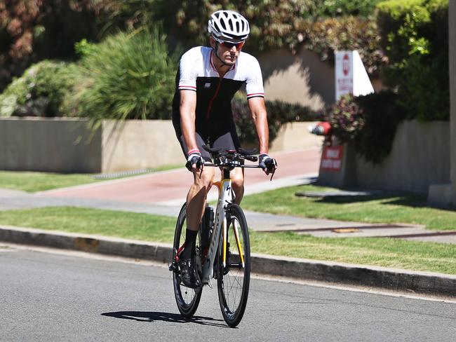 General, generic photo of a road cyclist riding his bike along The Esplanade, Burleigh Heads. Picture: Brendan Radke.