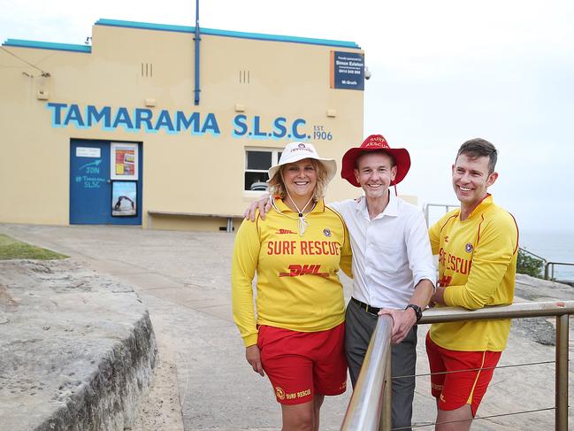 Bruce Notley Smith with Tamarama Surf Life Savers Ellie Pietsch and Troy Longworth.