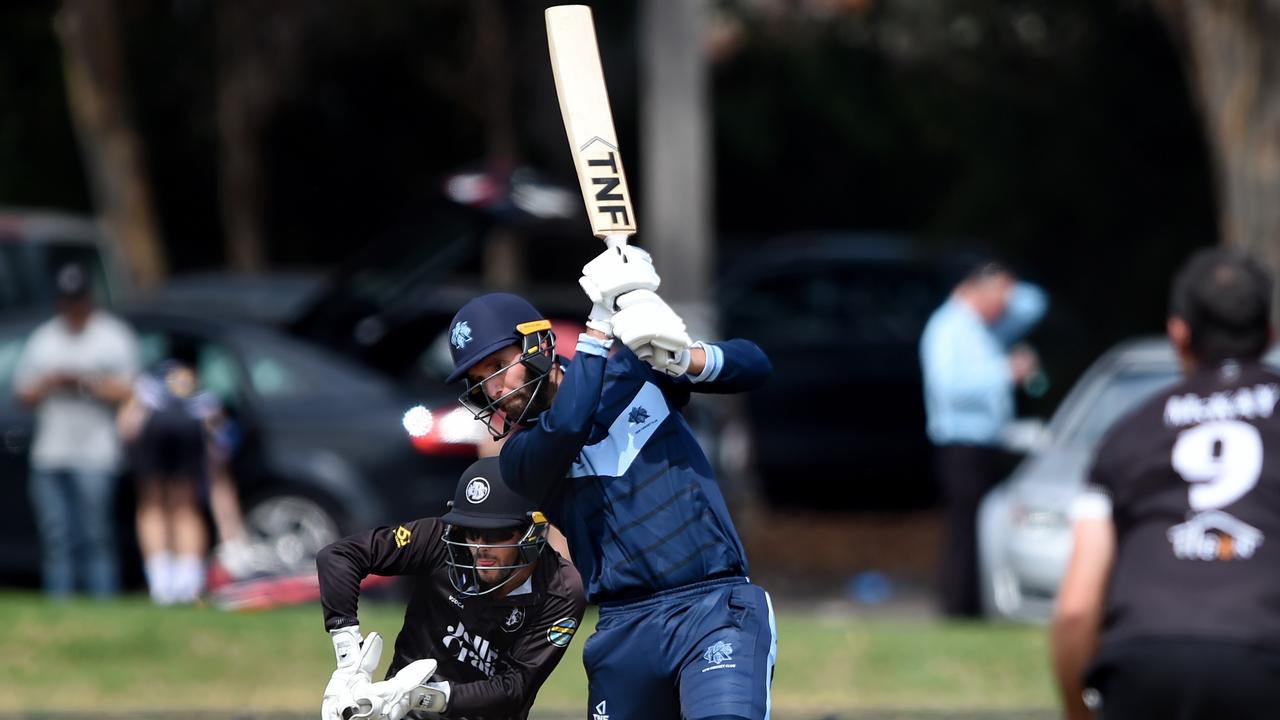 Matthew Brown in action for Kew. Picture: Steve Tanner