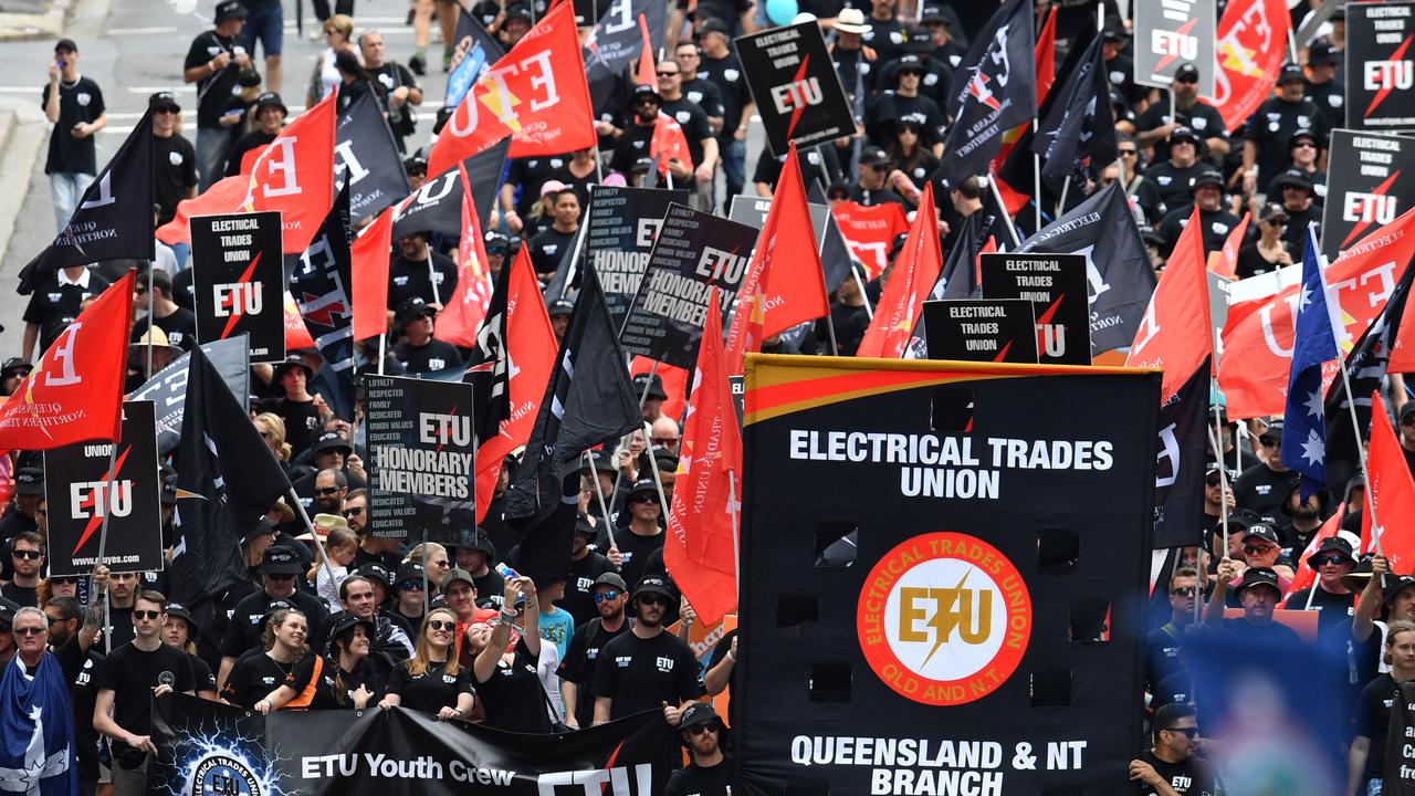 Taking parliament by storm: 6000 tradies to march over Best Practice