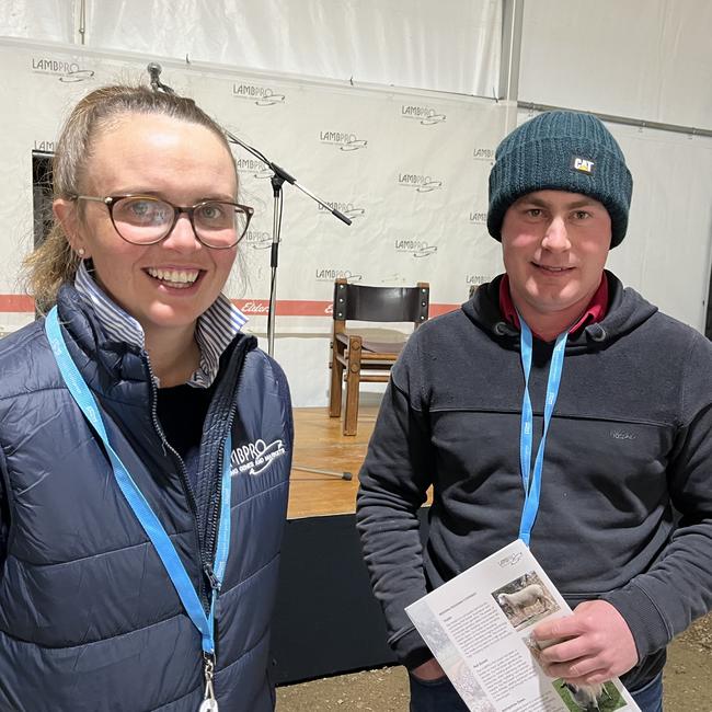 Rozzie McKenna of Lambpro, Holbrook and David Knight of Deloraine in Tasmania catch up during the Lambpro Future Direction field day at Holbrook. Picture: Nikki Reynolds