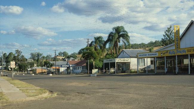 Moreton Street, Eidsvold, 1979. A snapshot of small-town life in the late 20th century, capturing the essence of a close-knit community. Source: Unknown