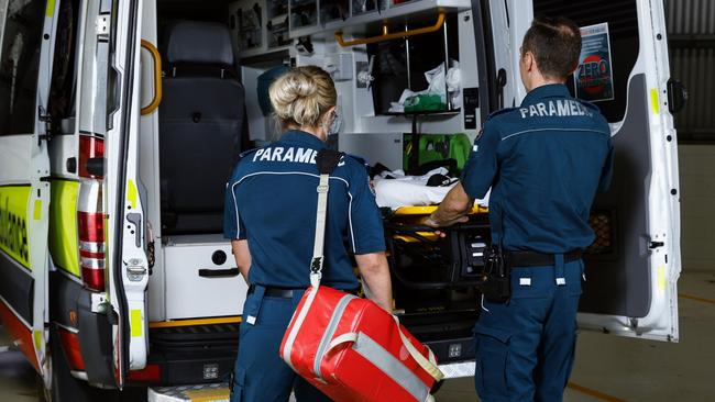 Emergency services rushed to the scene of the crash at Cloyne Road this afternoon.