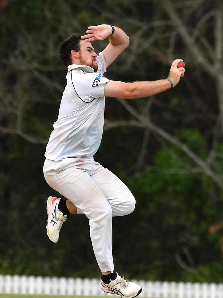 Coorparoo bowler Nick Bartlett Picture, John Gass