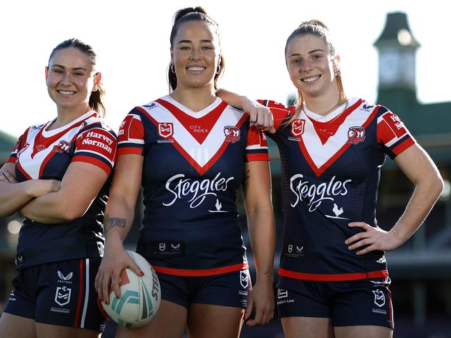 Keely Davis, Isabelle Kelly and Tarryn Aiken from the Sydney Roosters ahead of their NRLW home game at the SCG against the Dragons on August 3. Photo by Phil Hillyard/SCG(Image Supplied for Editorial Use only - **NO ON SALES** - Â©Phil Hillyard )